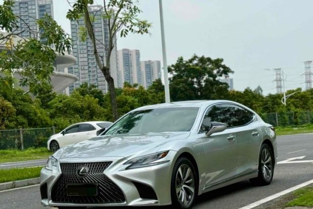 Used Lexus LS 2018 350 Excellence Edition China V Standard
