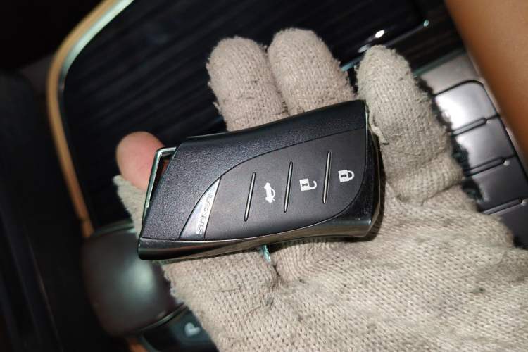 Used Lexus LS 2018 500h Premier Edition China V Standard Interior 1
