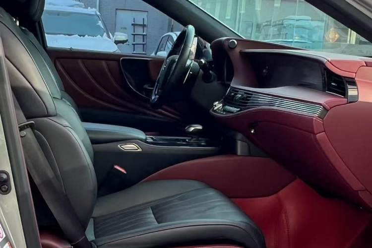 Used Lexus LS 2018 500h Luxury Edition China V Standard Interior 8