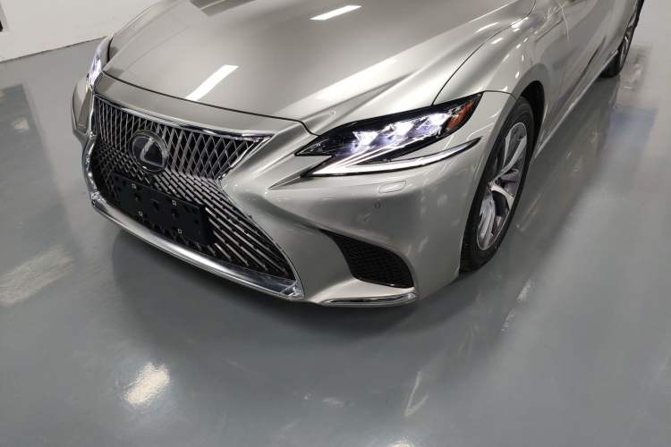 Used Lexus LS 2018 500h Premier Edition China V Standard Left Front Headlight