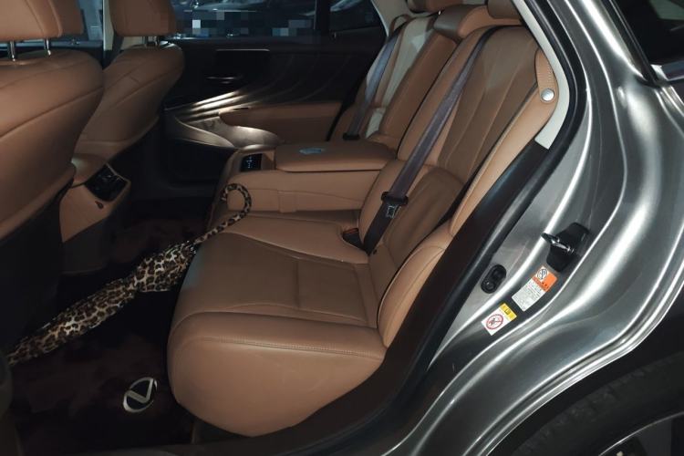 Used Lexus LS 2018 350 Excellence Edition China V Standard Left Rear Seat