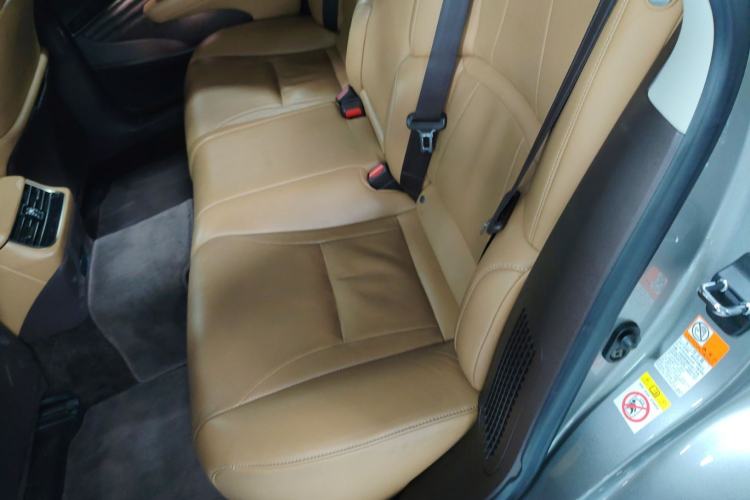 Used Lexus LS 2018 500h Premier Edition China V Standard Left Rear Seat