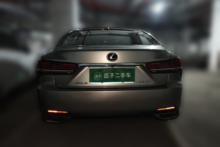 Used Lexus LS 2018 350 Excellence Edition China V Standard Rear