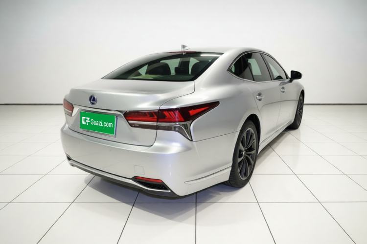 Used Lexus LS 2018 500h Executive Edition China V Standard Rear Right 45 Deg