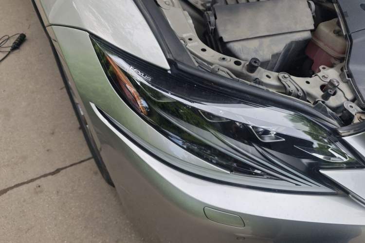 Used Lexus LS 2018 500h Premier Edition China V Standard Right Front Headlight