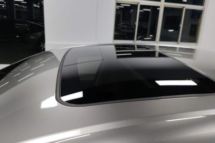 Used Lexus LS 2018 500h Premier Edition China V Standard Roof
