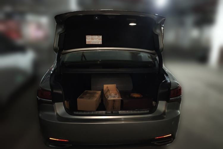 Used Lexus LS 2018 350 Excellence Edition China V Standard Trunk