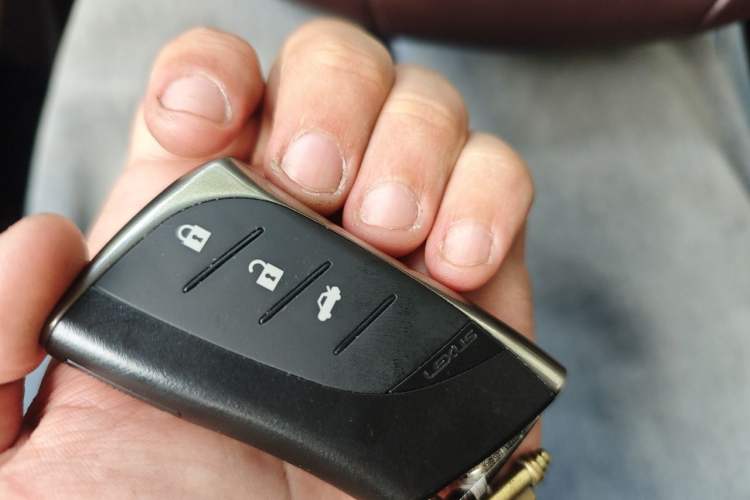 Used Lexus LS 2018 500h Premier Edition China V Standard Vehicle Key