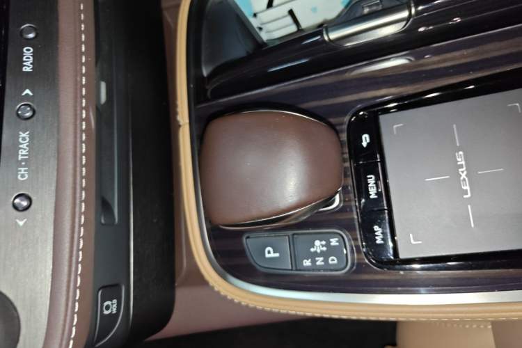 Used Lexus LS 2018 350 Excellence Edition China V Standard Gear Lever