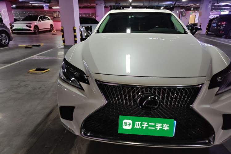 Used Lexus LS 2018 350 Excellence Edition China V Standard Right Front Headlight