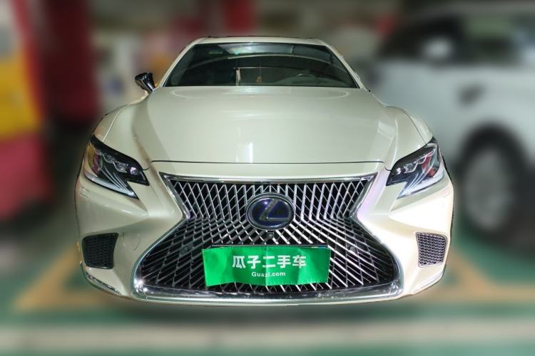 Used Lexus LS 2018 500h Luxury Edition China V Standard Front