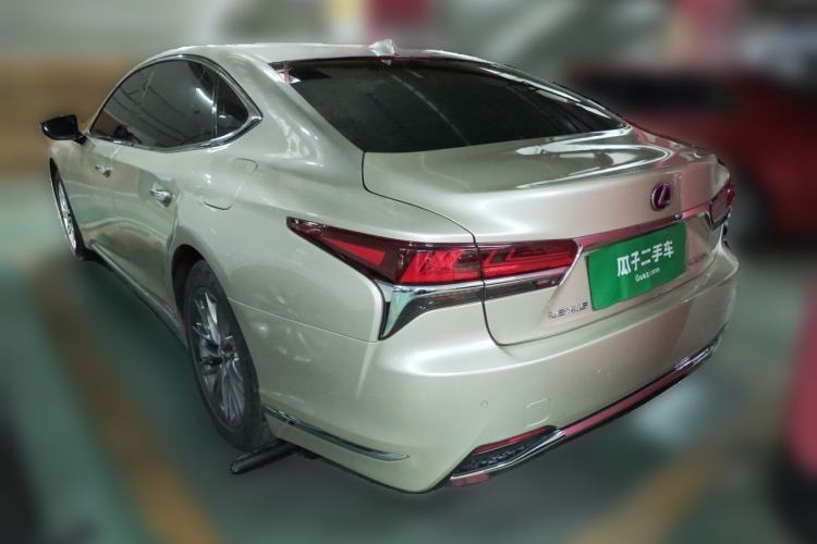 Used Lexus LS 2018 500h Luxury Edition China V Standard Rear Left 45 Deg