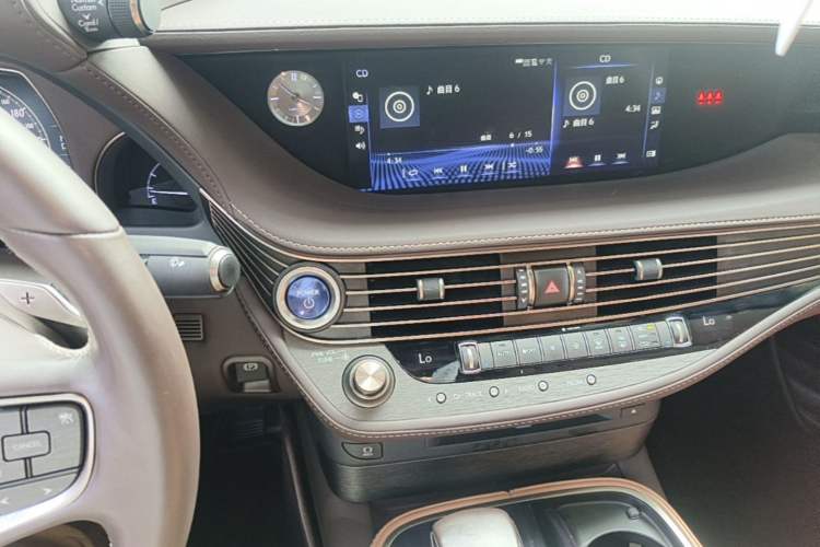 Used Lexus LS 2020 500h Excellence Edition China VI standard Audio And AC Panel