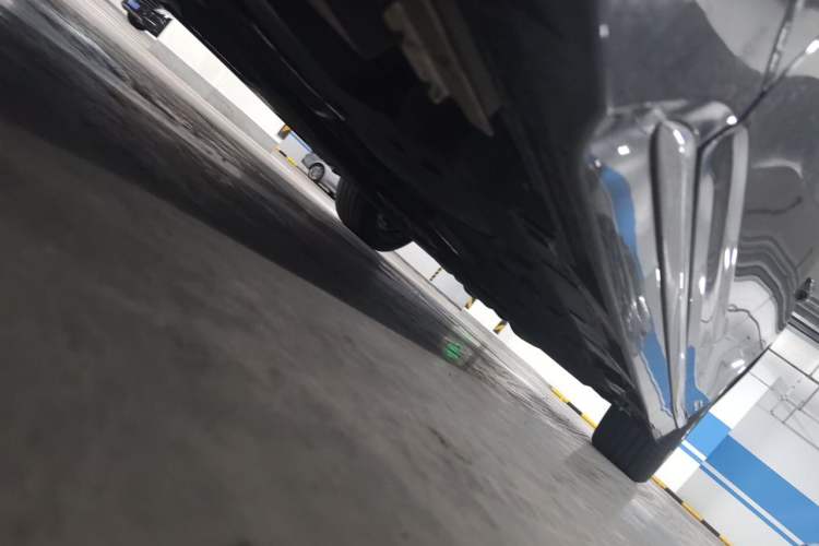 Used Lexus LS 2020 500h Executive Version China VI Standard Chassis Front Left