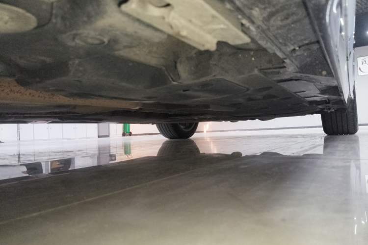 Used Lexus LS 2020 500h Excellence Edition China VI standard Chassis Front Left