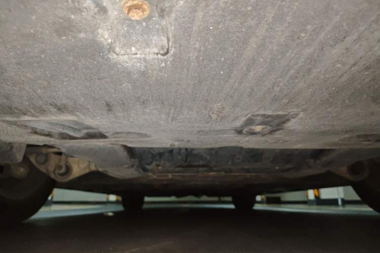 Used Lexus LS 2020 500h Excellence Edition China VI standard Chassis Front
