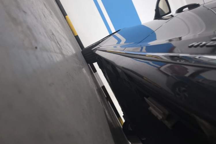 Used Lexus LS 2020 500h Executive Version China VI Standard Chassis Rear Left