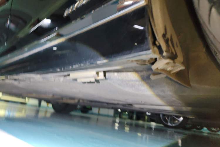 Used Lexus LS 2020 500h Excellence Edition China VI standard Chassis Rear Left