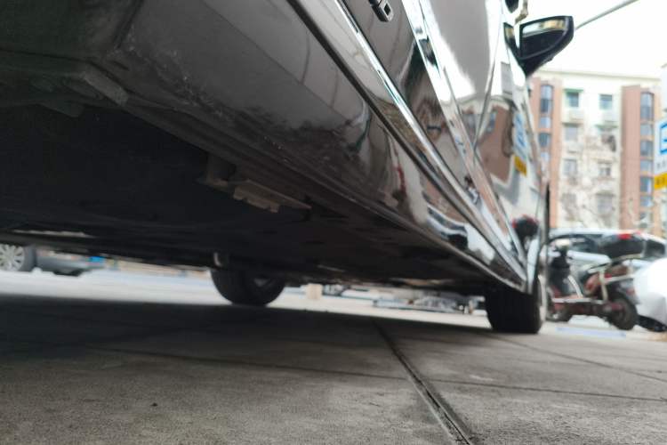 Used Lexus LS 2020 500h Excellence Edition China VI standard Chassis Rear Right
