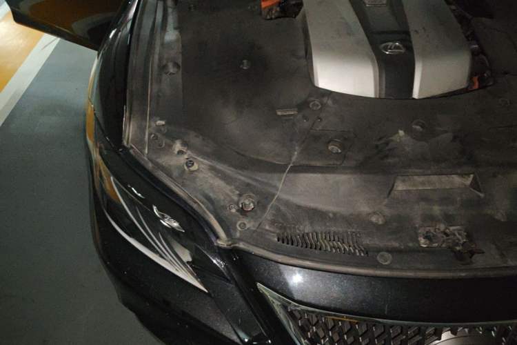 Used Lexus LS 2020 500h Excellence Edition China VI standard Engine Bay Right