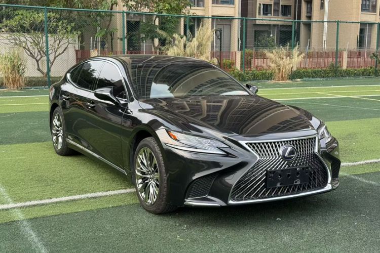 Used Lexus LS 2020 500h Luxury Edition China VI Standard Exterior 3