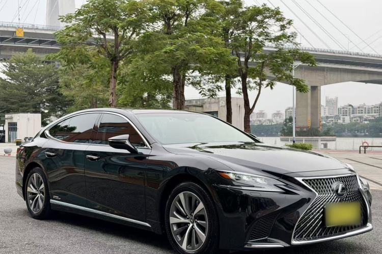 Used Lexus LS 2020 500h Excellence Edition China VI standard Exterior 4