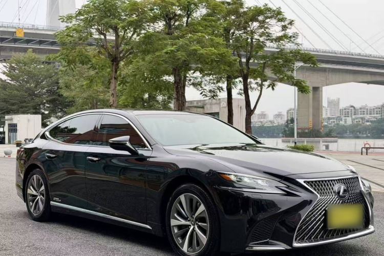 Used Lexus LS 2020 500h Excellence Edition China VI standard Exterior 4