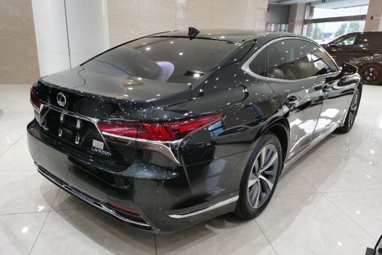 Used Lexus LS 2020 500h Excellence Edition China VI standard Exterior 5