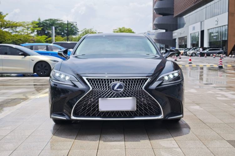 Used Lexus LS 2020 500h Excellence Edition China VI standard Exterior 6