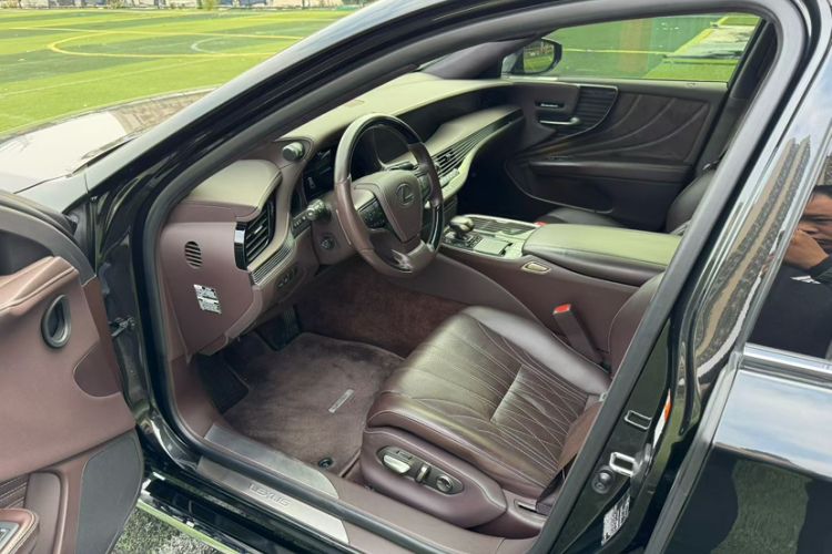 Used Lexus LS 2020 500h Luxury Edition China VI Standard Exterior 7