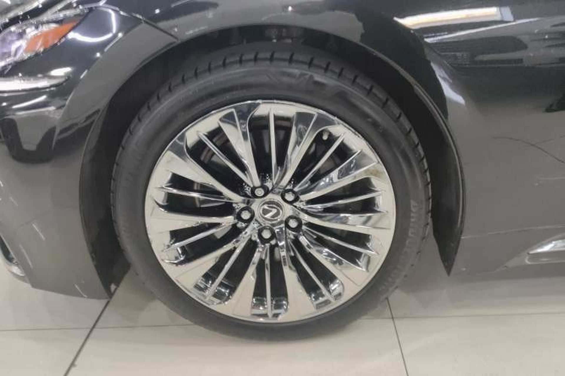 Used Lexus LS 2020 500h Excellence Edition China VI standard Exterior 7