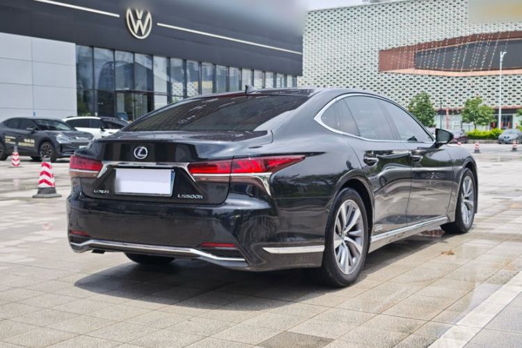 Used Lexus LS 2020 500h Excellence Edition China VI standard Exterior 8