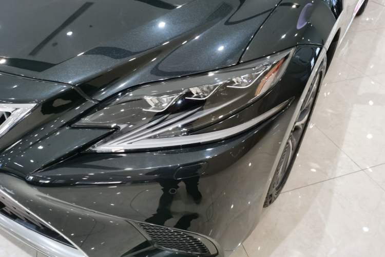 Used Lexus LS 2020 500h Excellence Edition China VI standard Left Front Headlight