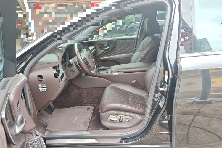 Used Lexus LS 2020 500h Luxury Edition China VI Standard Left Front Seat