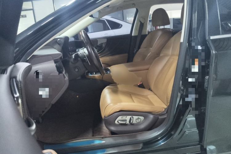 Used Lexus LS 2020 500h Excellence Edition China VI standard Left Front Seat