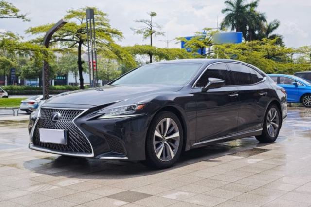 Used Lexus LS 2020 500h Excellence Edition China VI standard