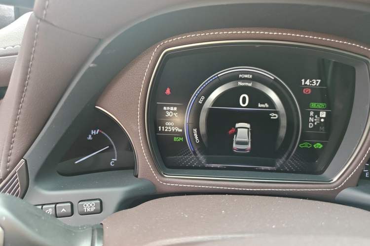 Used Lexus LS 2020 500h Luxury Edition China VI Standard Odometer Close Up