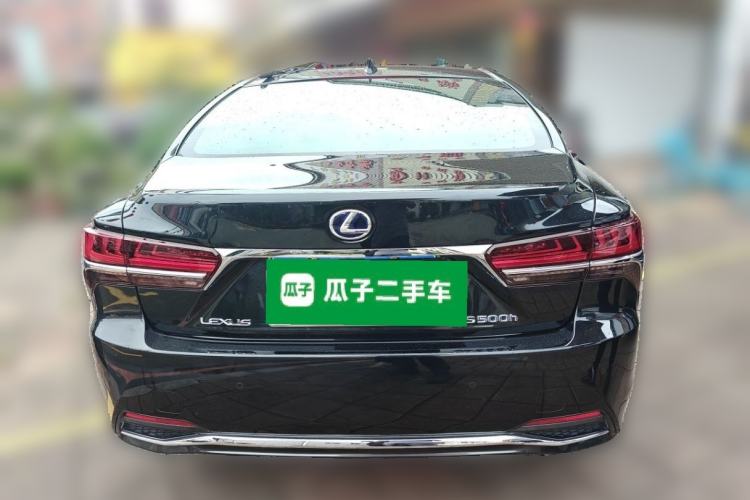 Used Lexus LS 2020 500h Luxury Edition China VI Standard Rear