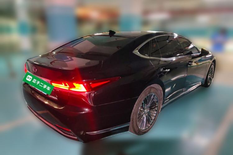 Used Lexus LS 2020 500h Excellence Edition China VI standard Rear Right 45 Deg
