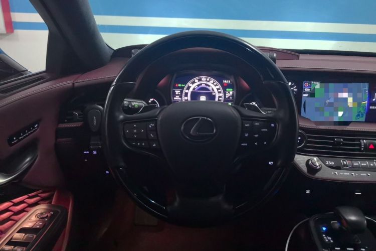 Used Lexus LS 2020 500h Executive Version China VI Standard Steering Wheel