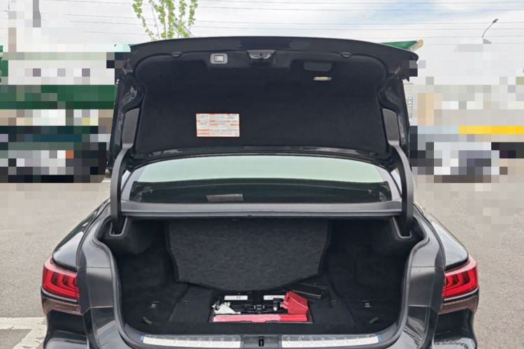 Used Lexus LS 2020 500h Excellence Edition China VI standard Trunk
