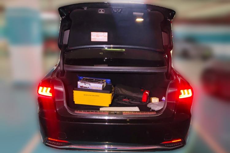 Used Lexus LS 2020 500h Excellence Edition China VI standard Trunk