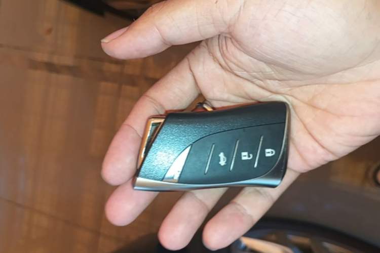 Used Lexus LS 2020 500h Excellence Edition China VI standard Vehicle Key