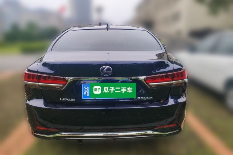 Used Lexus LS 2020 500h Luxury Edition China VI Standard Rear