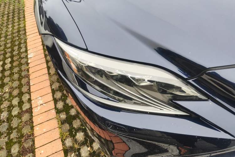 Used Lexus LS 2020 500h Luxury Edition China VI Standard Right Front Headlight