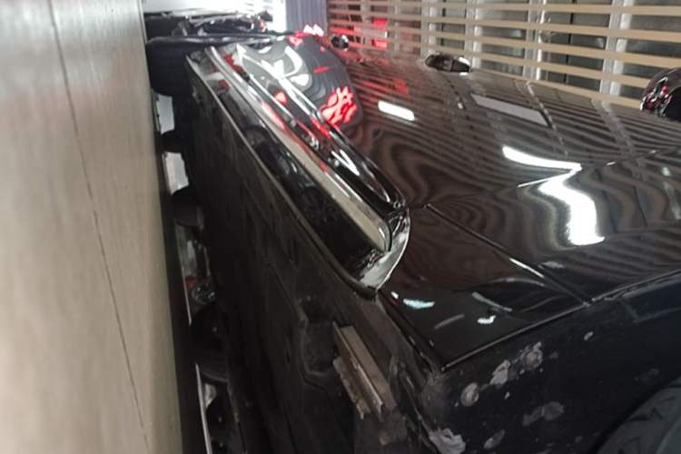 Used Lexus LS 2020 500h Excellence Edition China VI standard Right Side Sill