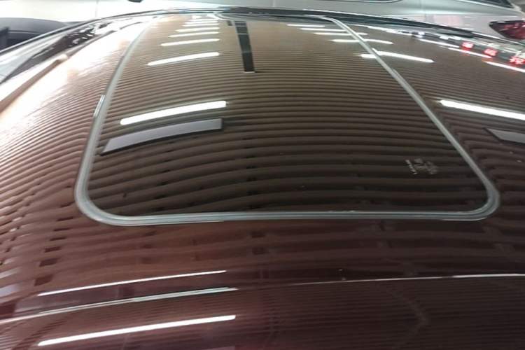 Used Lexus LS 2020 500h Excellence Edition China VI standard Roof