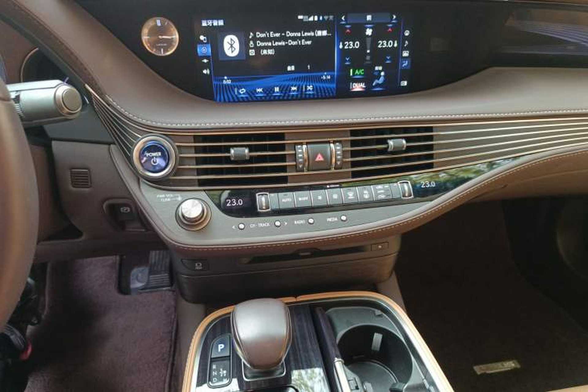 Used Lexus LS 2020 500h Excellence Edition China VI standard Audio And AC Panel
