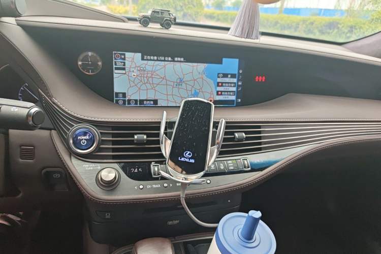 Used Lexus LS 2020 500h Luxury Edition China VI Standard Audio And AC Panel