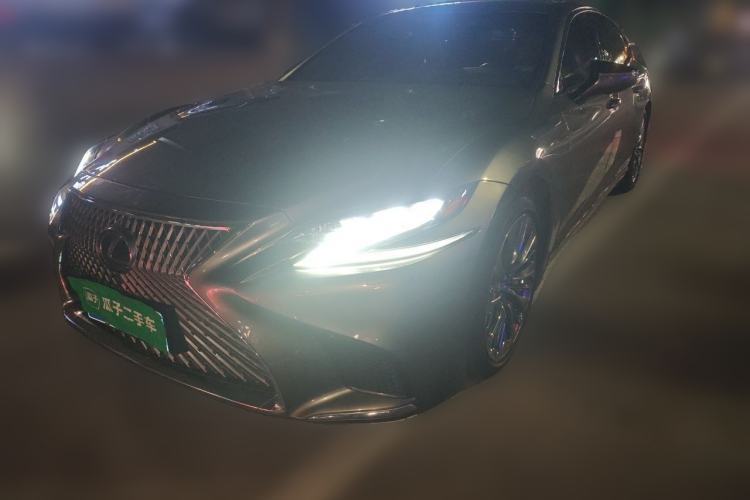 Używany Lexus LS 2020 500h Executive Version China VI Standard Guazi used car, China used car export, Used car for sale, Used cars, Cheapest cars for sale